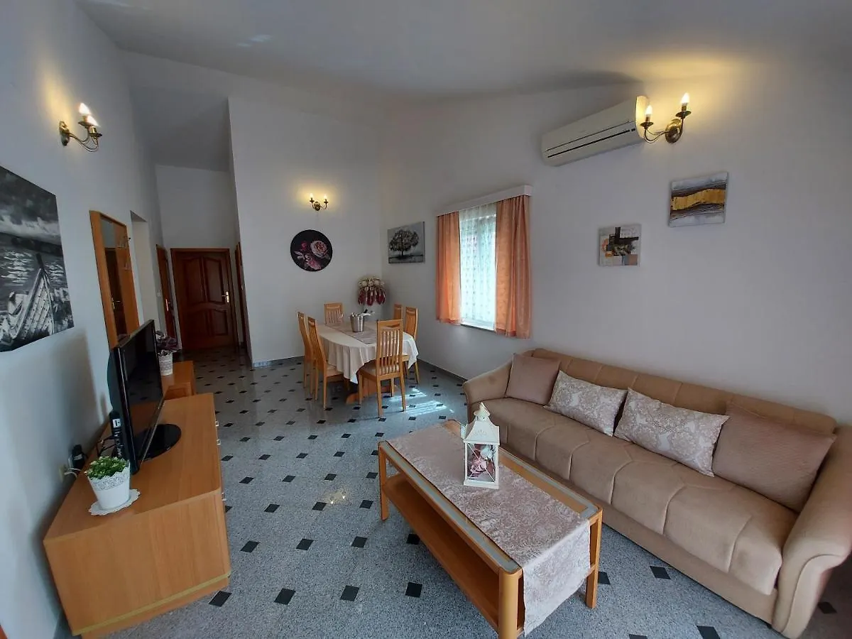 Apartments Palic Baška 0*,