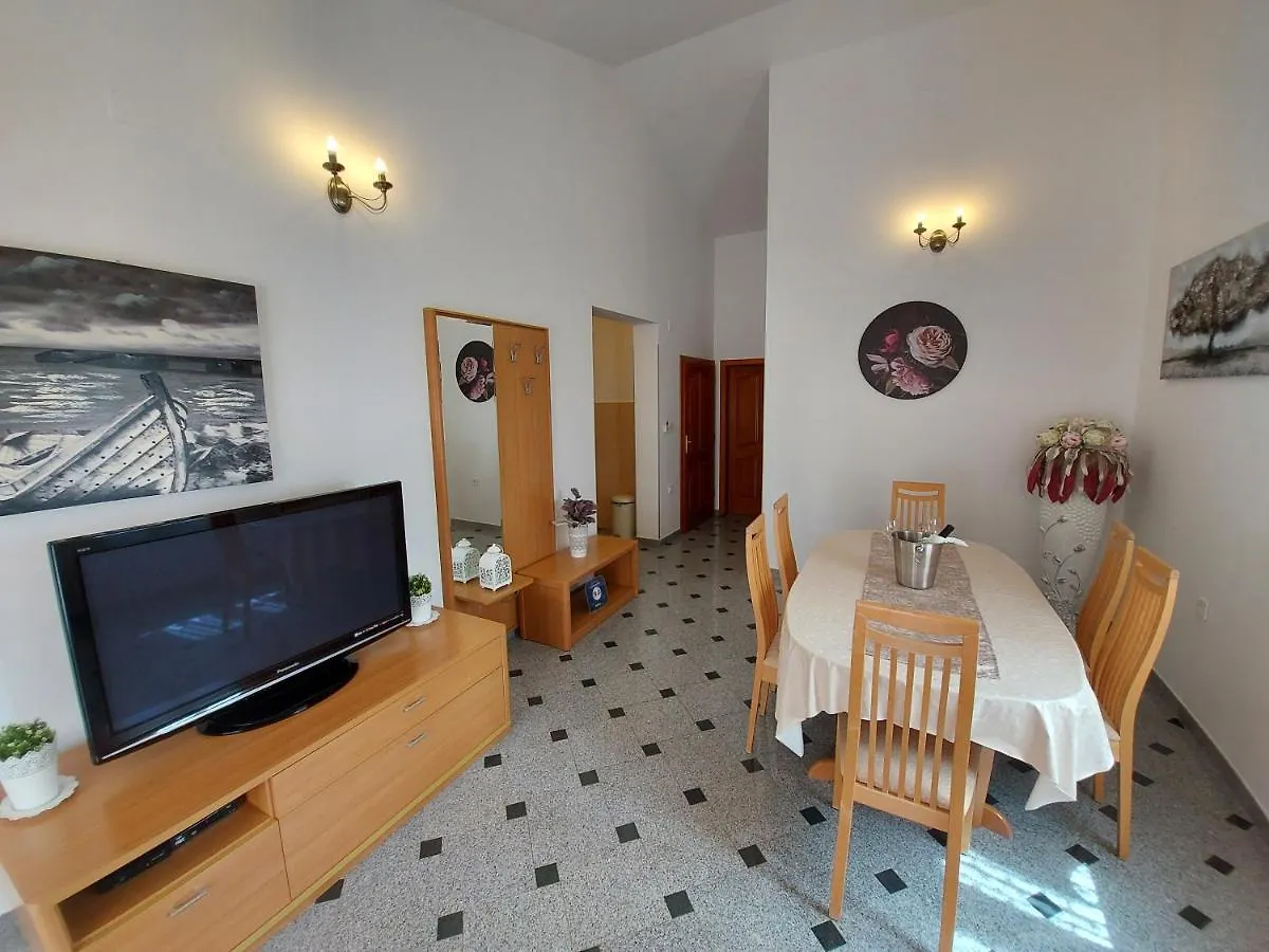 Apartments Palic Baška Croazia